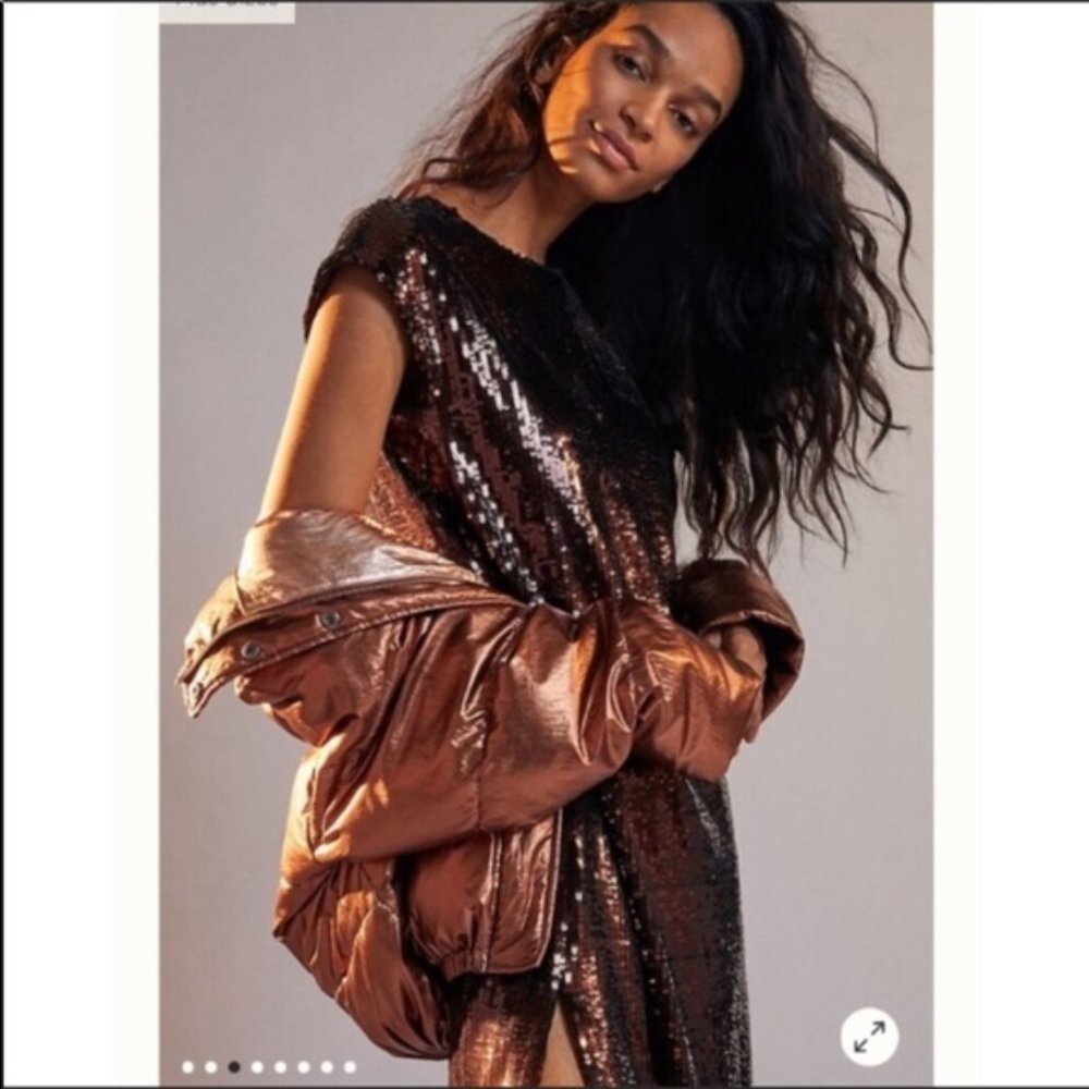 🆕 With Tag. Anthropologie Maeve Sequin Midi Dress